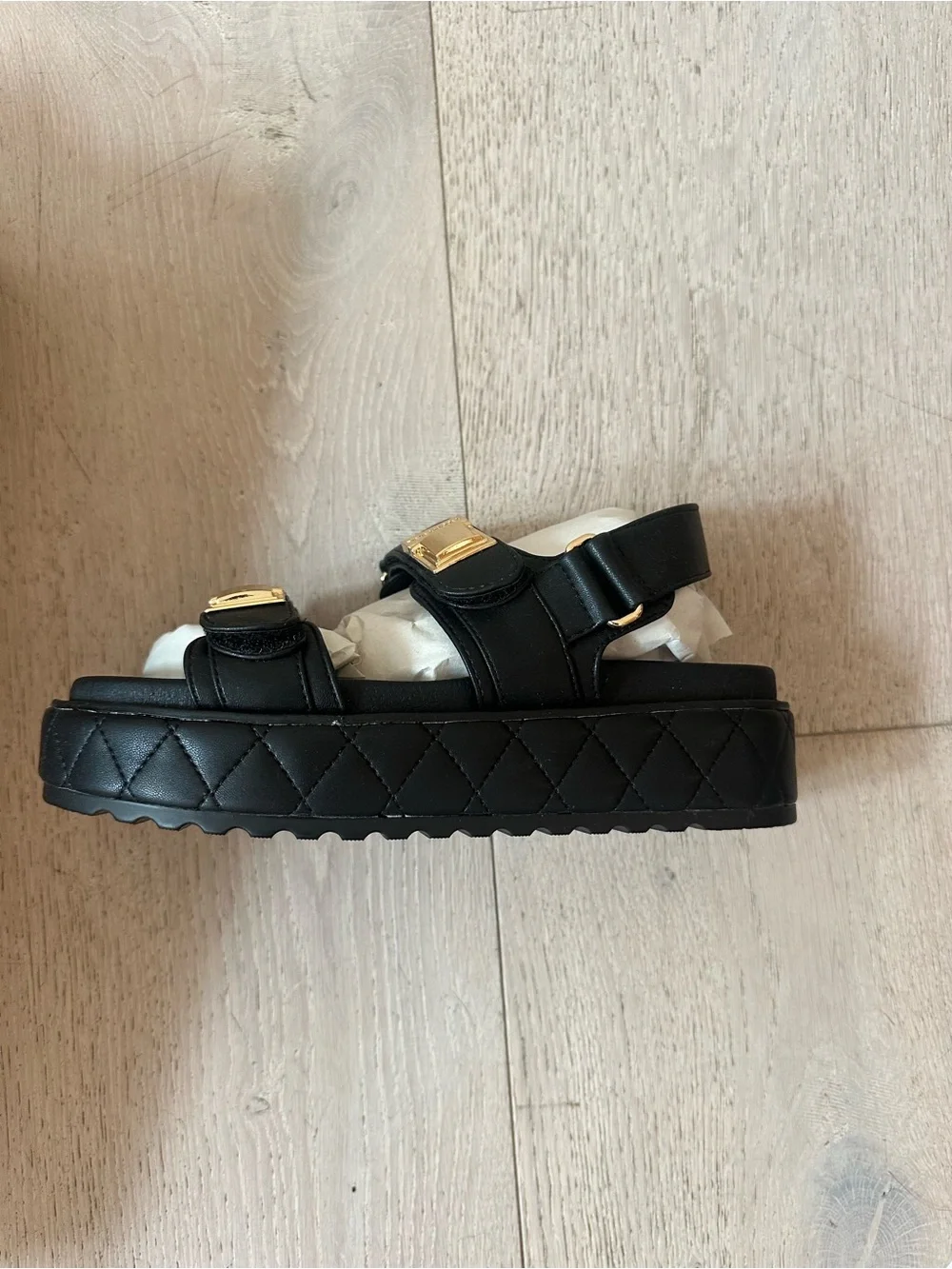 Women’s 7.5 STEVE MADDEN Blaire Womens Platform Sandals - brand new!